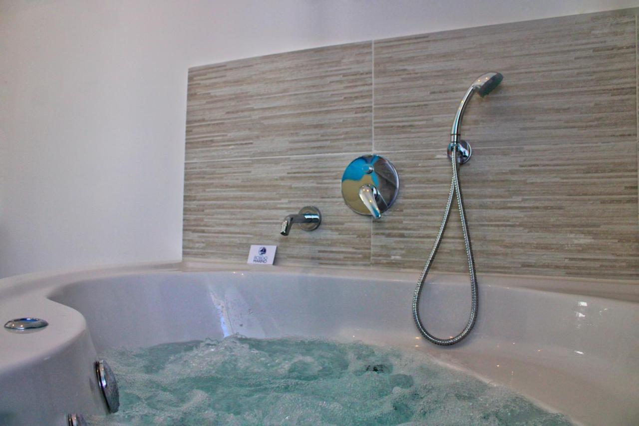 Bed & Breakfast Borgo Marino